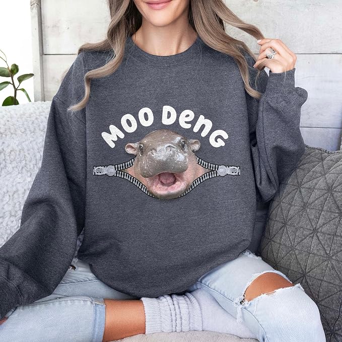 YOUNG GREEN Moo Deng Sweatshirt Moo Deng Bouncy Pig T-Shirt The Cute Baby Hippo Sweatshirt Gift For Moo Deng Lovers
