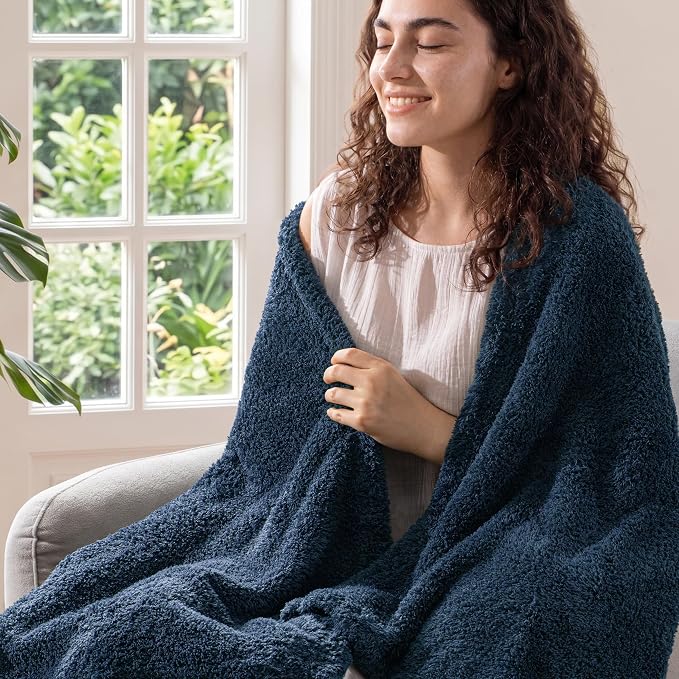 Exclusivo Mezcla Fleece Throw Blanket for Couch and Sofa, 50" x 60" | Super Soft and Cozy Fluffy Blanket for Women, Lightweight and Fuzzy Throw for Home Decor, All Season, Navy Blue