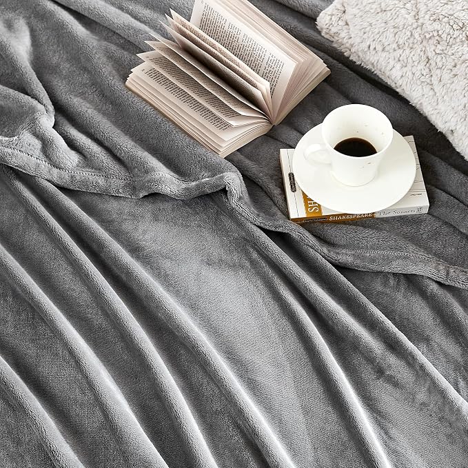 Hansleep Full Grey Fleece Blanket, Soft Flannel Bed Blanket | Fuzzy Cozy Blanket 84x90 Inches, Multi-use for Bed, Sofa, Couch, Travel, Camping, All Season Warm Lightweight Cover