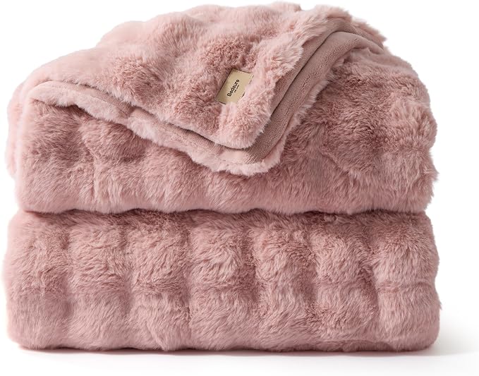 Bedsure GentleSoft Bubble Faux Fur King Size Blanket for Bed, Fluffy Fuzzy King Blanket for Winter, Soft Cozy Faux Fur Bedding Thick Warm Plush Decor for Bedroom, Dusty Rose, 104x90