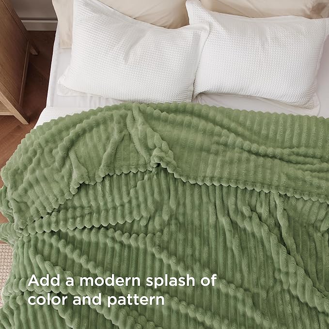 Bedsure GentleSoft Reseda California King Size Blanket for Couch - Cozy Soft Blankets for Women, Cute Small Fleece Throws for Girls, Birthday Gifts for Women, 102x96 Inches
