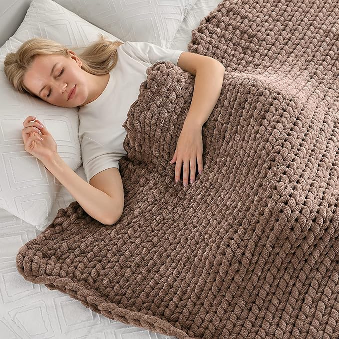 Maetoow Tighter Version Chenille Chunky Knit Blanket Throw,60×80,Brown