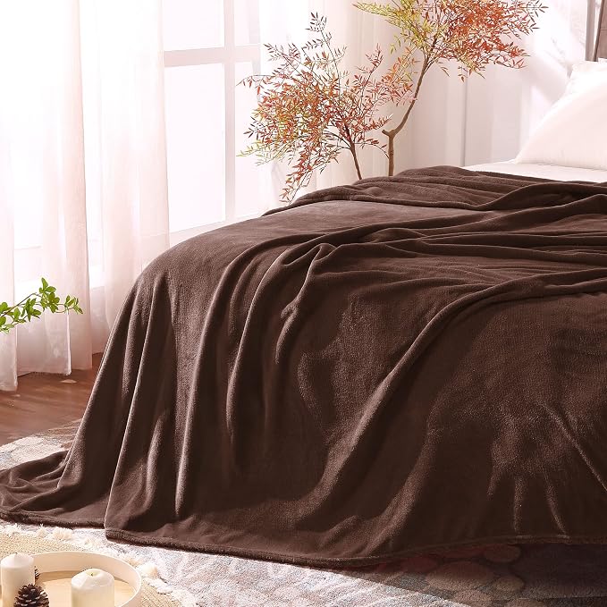 BEDELITE Fleece Blanket Soft Plush Twin Size Blanket Brown 60"x80" | Ultra Soft Fleece, Plush Microfiber, Lightweight Warmth, All Season Comfort, Fade Resistant, Machine Washable, Couch Sofa Bed