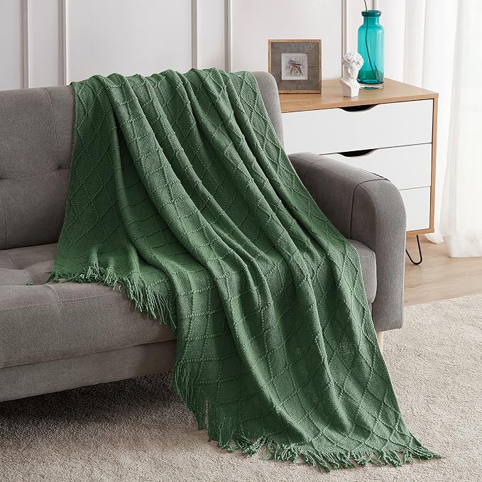 BOURINA Green Throw Blanket 50x90 Inch Boho Knitted Soft Throw Sofa Blanket | Knitted Throw Blanket 50x90 Inches, Soft Lightweight Boho Weave Throw Decorative Couch Blanket for Living Room Bed Runner