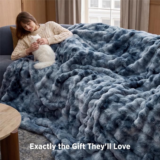 Bedsure GentleSoft Bubble Faux Fur Blankets Queen Size, Fluffy Fuzzy Queen Blanket for Bed, Soft Cozy Faux Fur Bedding for Winter, Thick Warm Plush Bed Cover, Tie-dye Blue, 90x90