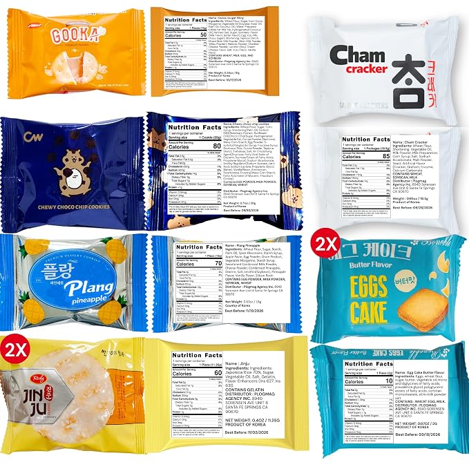 Korean snack box 50 Count - Korean snack Gift Set with Kimchi Seaweed, Ramen, Cookies, Crackers, Candy & Coffee Sticks