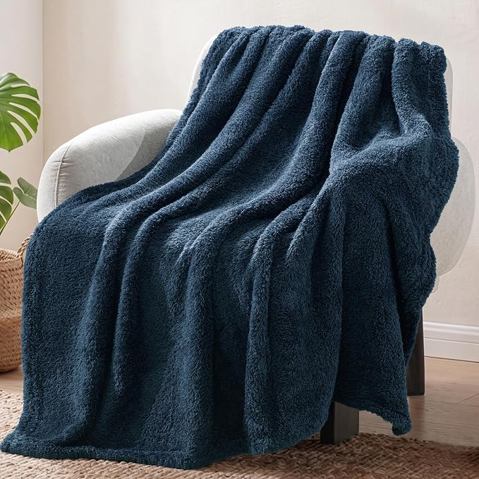 Exclusivo Mezcla Fleece Throw Blanket for Couch and Sofa, 50" x 60" | Super Soft and Cozy Fluffy Blanket for Women, Lightweight and Fuzzy Throw for Home Decor, All Season, Navy Blue