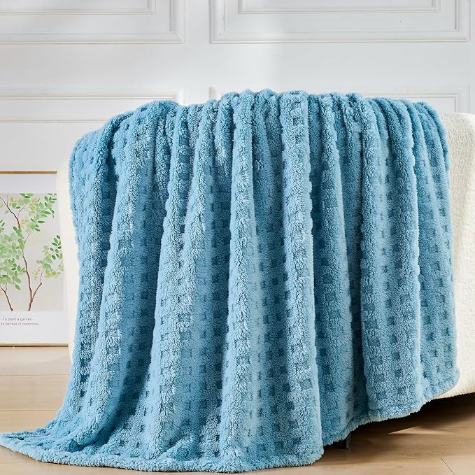 NEWCOSPLAY 3D Waffle Checkered Flannel Twin Blanket, Blue, 60"x80" | Super Soft Cute Lightweight Decorative Premium Silky Fleece Blanket for Couch Sofa Bed, Gift for Women Men, All Season Use