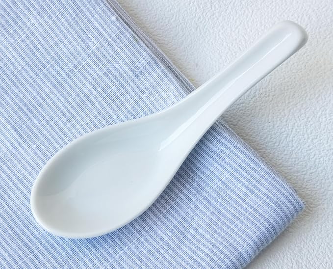 4set Mino ware Japan Renge, White, Chinese Won Ton Soup Spoon For soba, pho, ramen, Noodle, Rice Spoons,Asian Soup Spoons,Korean Style Large Spoon, White Hook style, Made in Japan