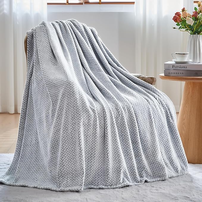 NEWCOSPLAY Fleece Leaves Pattern Queen Blanket, Frosty Dark Grey, 90"x90" | Super Soft Throw Blanket, Lightweight Cozy Bed Sofa Blanket, Premium Silky Flannel Fleece, Travel Blanket for All Season Use