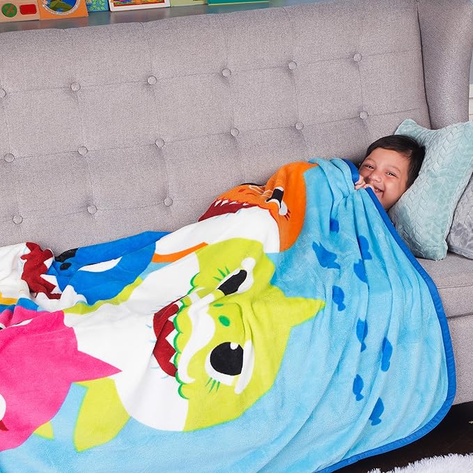 Franco Kids Bedding Super Soft Plush Micro Raschel Blanket, 62 in x 90 in, Baby Shark