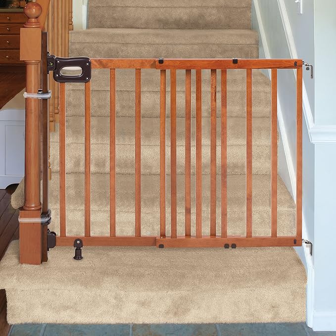 Summer Infant Banister to Banister Gate Mounting Kit - Fits Round or Square Banisters, Accommodates Most Hardware & Pressure Mount Baby Gates up to 37” Tall, Gate Sold Separately