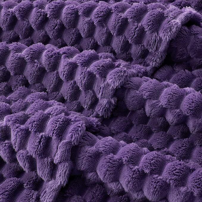 EXQ Home Fleece Throw Blanket for Couch or Bed - 3D Imitation Turtle Shell Jacquard Decorative Blankets - Cozy Soft Lightweight Fuzzy Flannel Blanket Suitable for All Seasons(50"×60",Purple)