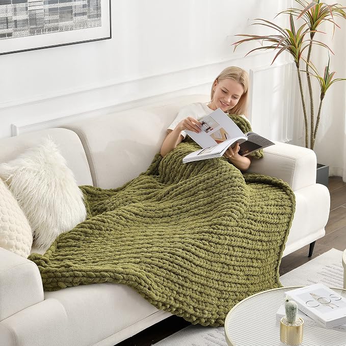 Maetoow Tighter Version Chenille Chunky Knit Blanket Throw,40×50,Olive Green