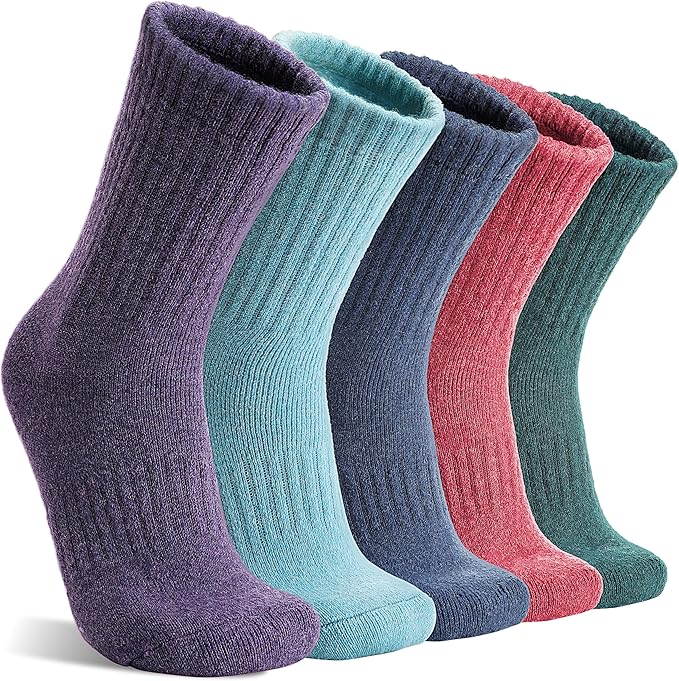 MOGGEI 5 Pairs Womens Merino Wool Socks Hiking Warm Winter Thick Thermal Crew Cozy Cabin Ladies Gift Comfy Boot Work Socks