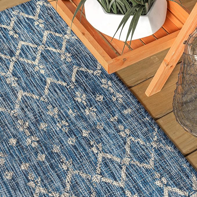 JONATHAN Y Moroccan Geometric Indoor Outdoor Square Area Rug 3X3 Navy/Light Gray, Ourika Textured Weave for Backyard, Patio, Porch, Easy-Cleaning, High Traffic, Pet-Friendly, Non-Shedding SMB108B-3SQ