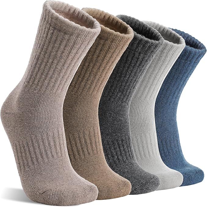MOGGEI 5 Pairs Womens Merino Wool Socks Hiking Warm Winter Thick Thermal Crew Cozy Cabin Ladies Gift Comfy Boot Work Socks