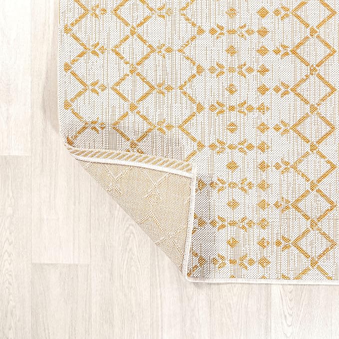 JONATHAN Y Moroccan Geometric Indoor Outdoor Area Rug 4X6 Cream/Yellow, Ourika Textured Weave for Backyard, Patio, Porch, Easy-Cleaning, High Traffic, Pet-Friendly, Non-Shedding (SMB108J-4)