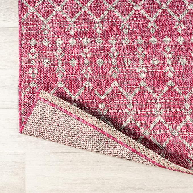 JONATHAN Y Moroccan Geometric Indoor Outdoor Square Area Rug 5X5 Fuchsia/Light Gray, Ourika Textured Weave for Backyard, Patio, Porch, Easy-Cleaning, Pet-Friendly, Non-Shedding (SMB108Q-5SQ)