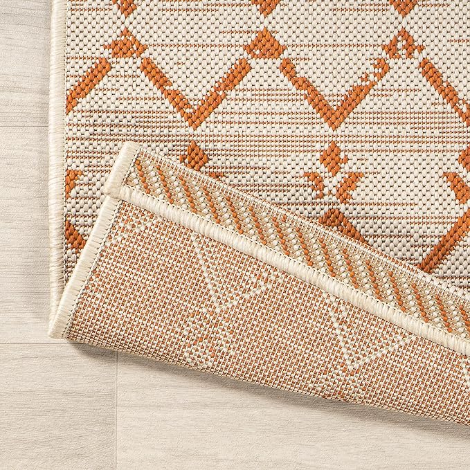 JONATHAN Y Moroccan Geometric Indoor Outdoor Round Area Rug 5 Ft Cream/Orange, Ourika Textured Weave for Backyard, Patio, Porch, Easy-Cleaning, High Traffic, Pet-Friendly, Non-Shedding (SMB108O-5R)