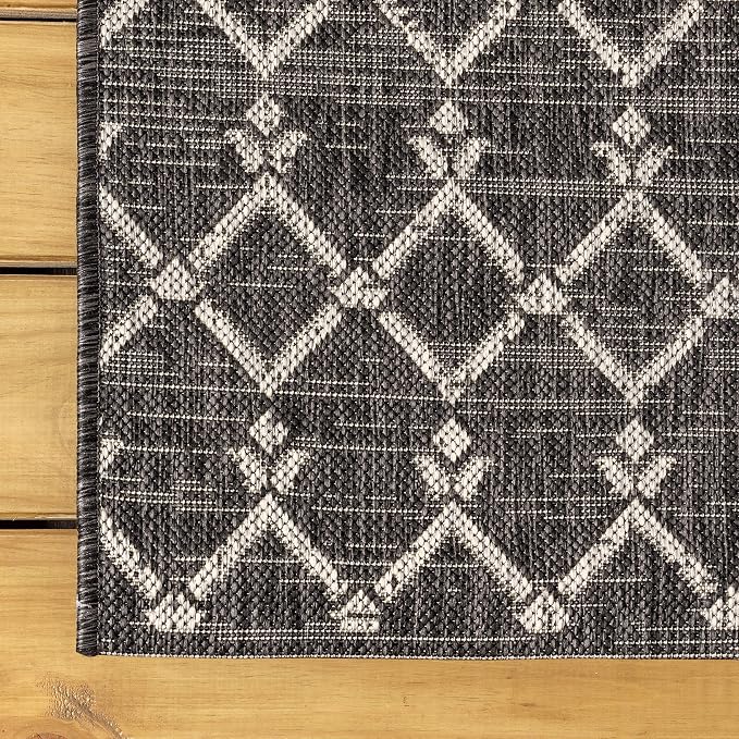 JONATHAN Y Moroccan Geometric Indoor Outdoor Round Area Rug 3 Ft Black/Gray, Ourika Textured Weave for Backyard, Patio, Porch, Easy-Cleaning, High Traffic, Pet-Friendly, Non-Shedding (SMB108F-3R)