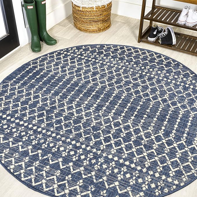 JONATHAN Y Moroccan Geometric Indoor Outdoor Round Area Rug 5 Ft Navy/Beige, Ourika Textured Weave for Backyard, Patio, Porch, Easy-Cleaning, High Traffic, Pet-Friendly, Non-Shedding (SMB108K-5R)
