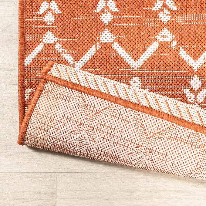 JONATHAN Y Moroccan Geometric Indoor Outdoor Round Area Rug 5 Ft Orange/Cream, Ourika Textured Weave for Backyard, Patio, Porch, Easy-Cleaning, High Traffic, Pet-Friendly, Non-Shedding (SMB108P-5R)